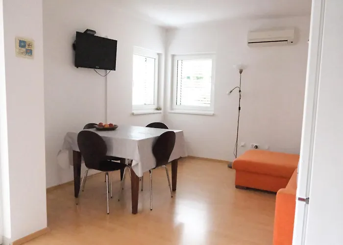Lejlighed Ava, 2+3, 250m Od Plaze Novi Vinodolski