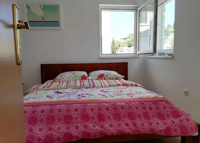Apartamento Ava, 2+3, 250m Od Plaze Novi Vinodolski