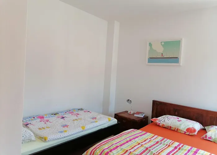 Ava, 2+3, 250m Od Plaze Apartamento Novi Vinodolski